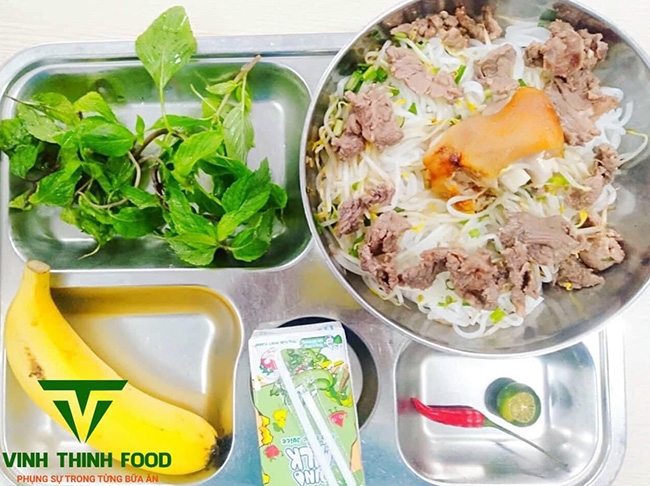 Suất ăn công nghiệp